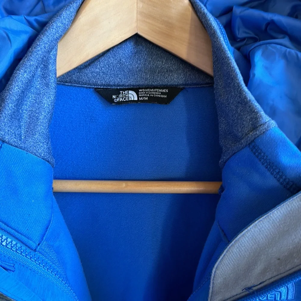 The North Face Women’s ski jacket. - Picture 3 of 4